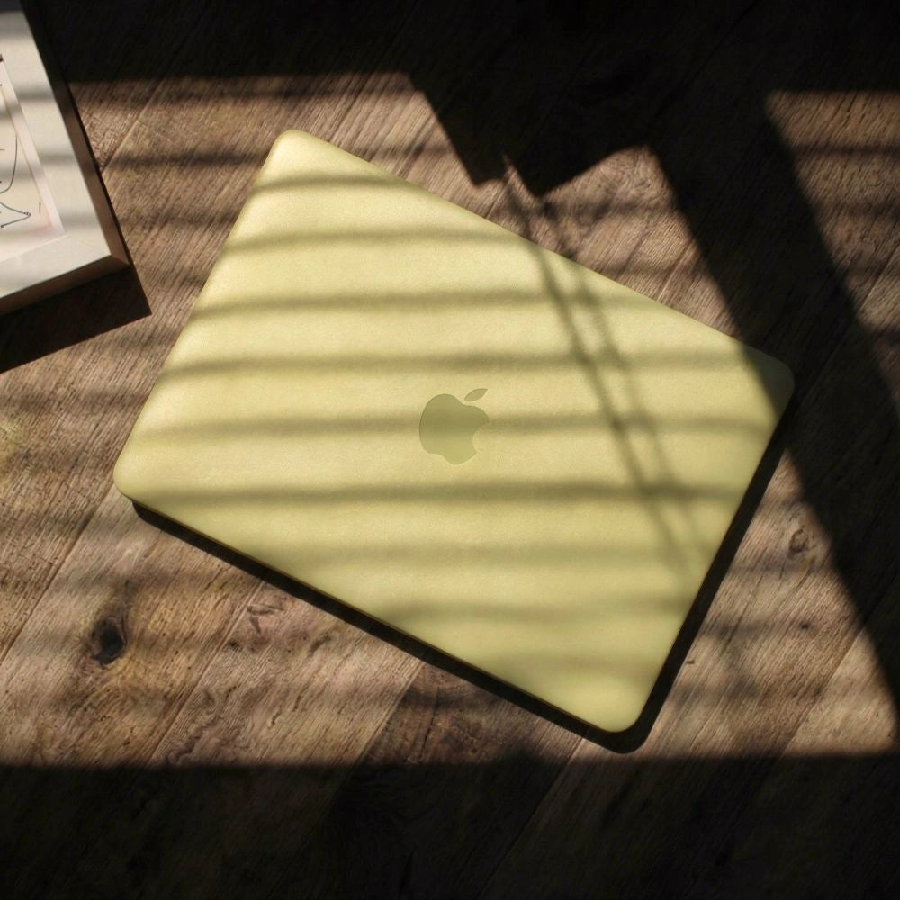 Etui Tech-Protect SmartShell na MacBook Neo 13" 2026 - przezroczyste matowe – zdjęcie 7