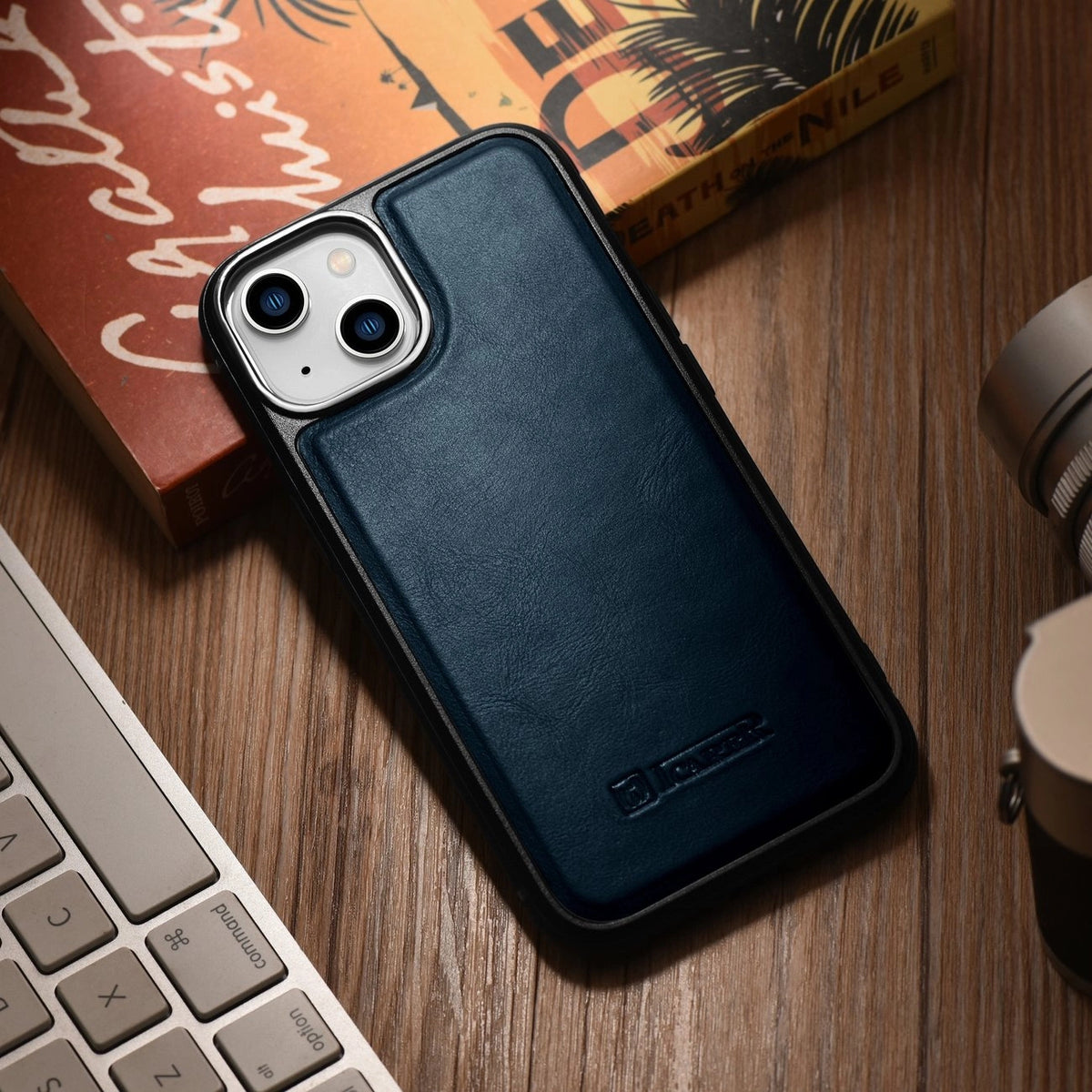 iCarer Leather Oil Wax etui do iPhone 14 Plus niebieski (WMI14220719-BU) – zdjęcie 13