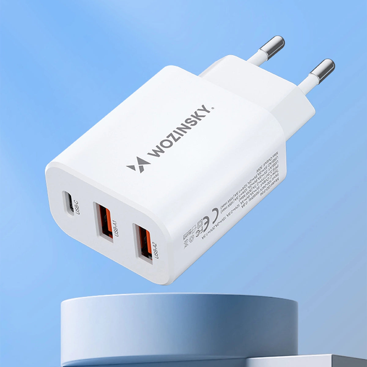 Ładowarka sieciowa Wozinsky CWCUCW 30W USB-C / 2 x USB-A - biała – zdjęcie 15