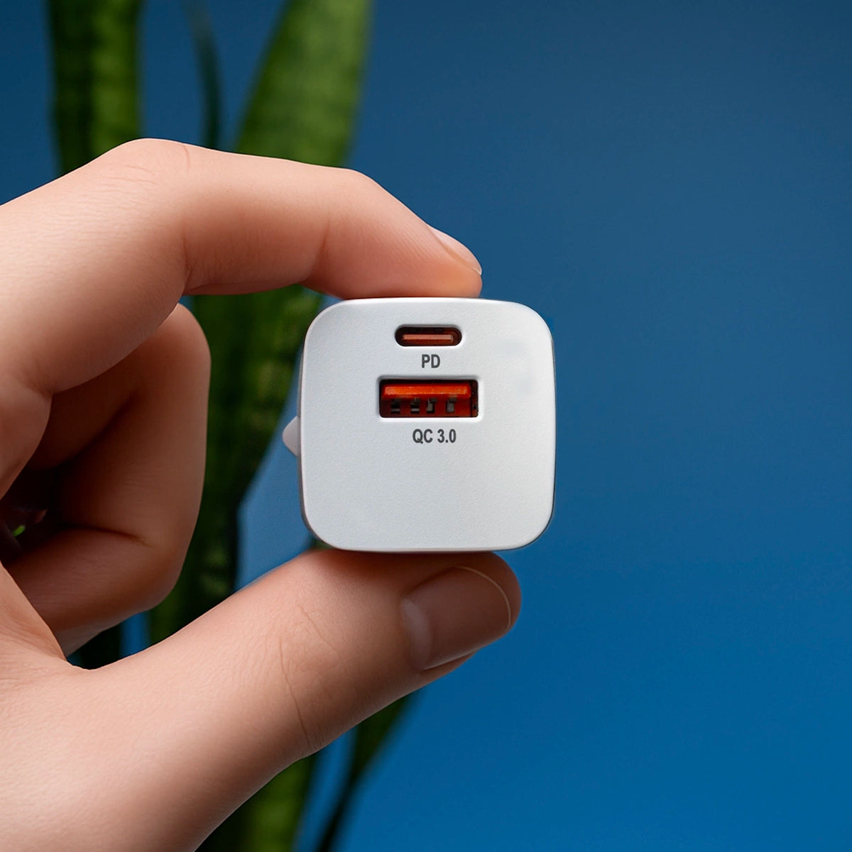 Ładowarka sieciowa Wozinsky CMWCW 20W USB-C / USB-A - biała – zdjęcie 3