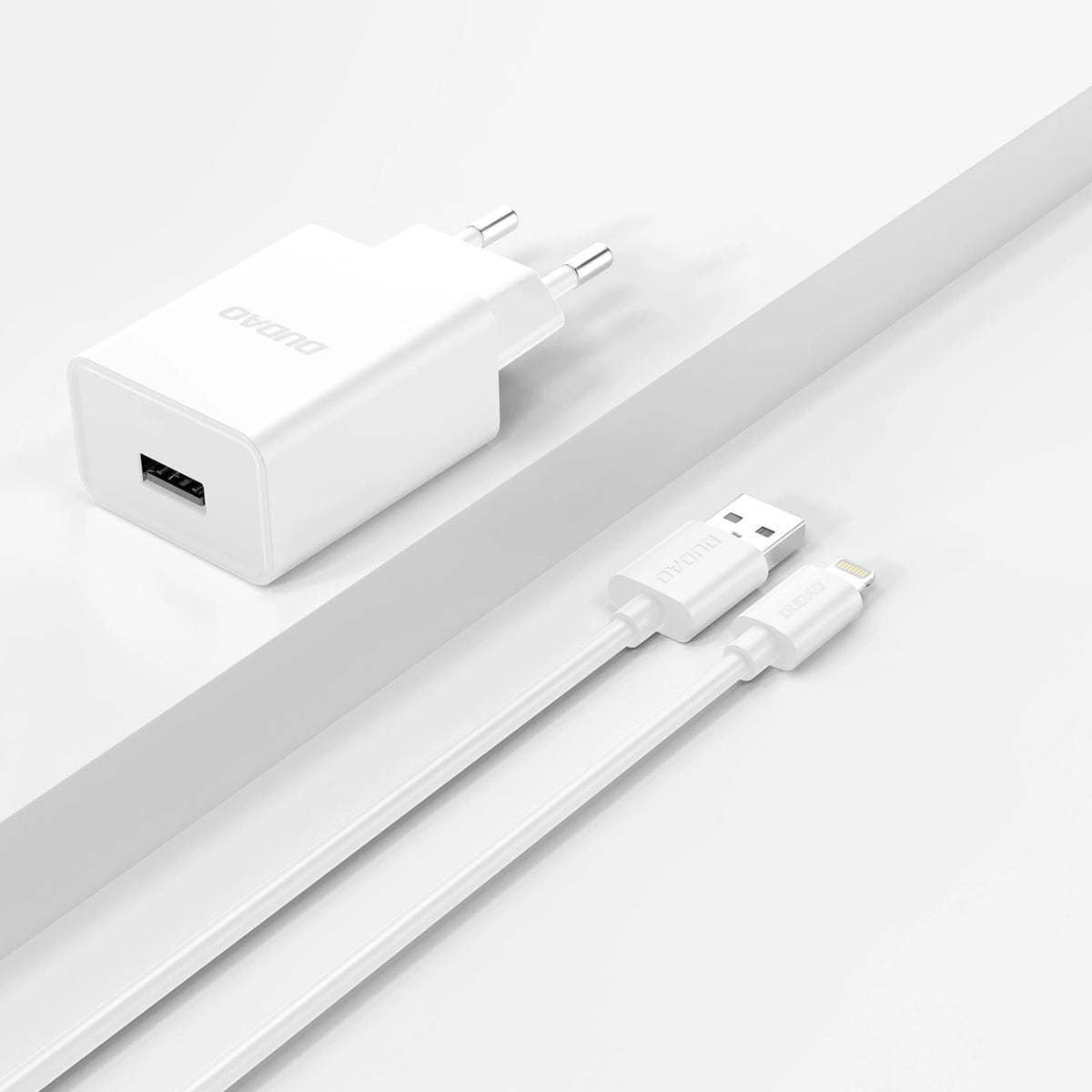 Ładowarka sieciowa Dudao A4EU USB-A 2.1A - biała + kabel USB-A - Lightning – zdjęcie 4