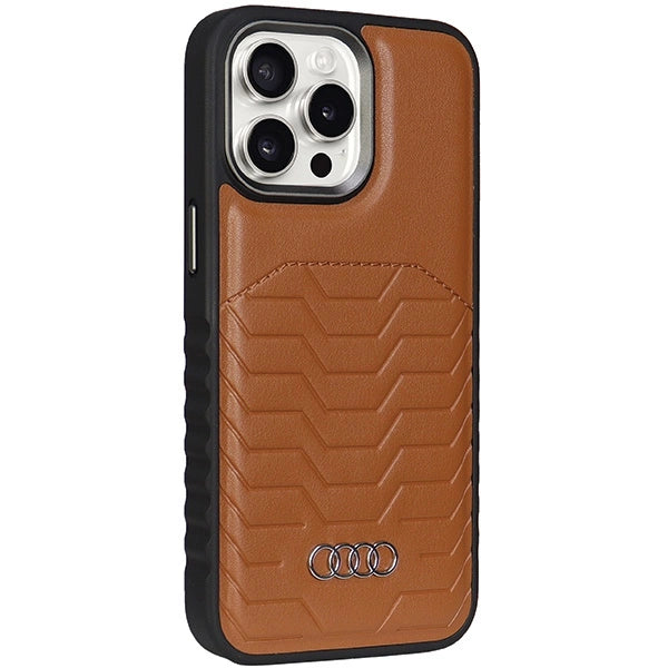 Etui Audi Synthetic Leather z MagSafe na iPhone 15 Pro - brązowe – zdjęcie 6