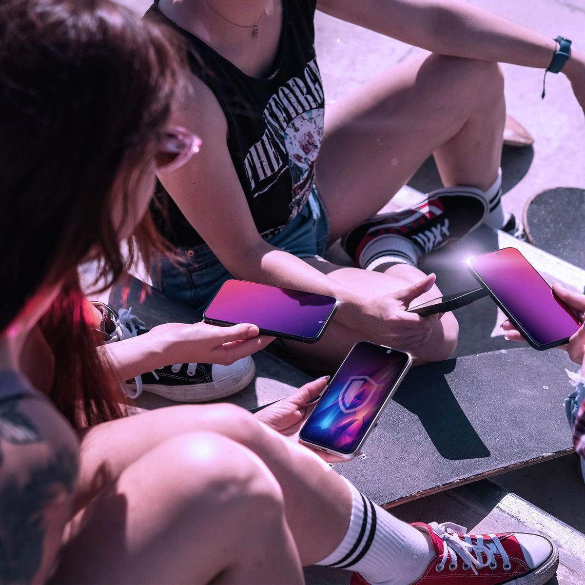 Prywatyzujące szkło hartowane 3mk Rainbow na Apple iPhone 16 Pro Max – zdjęcie 2