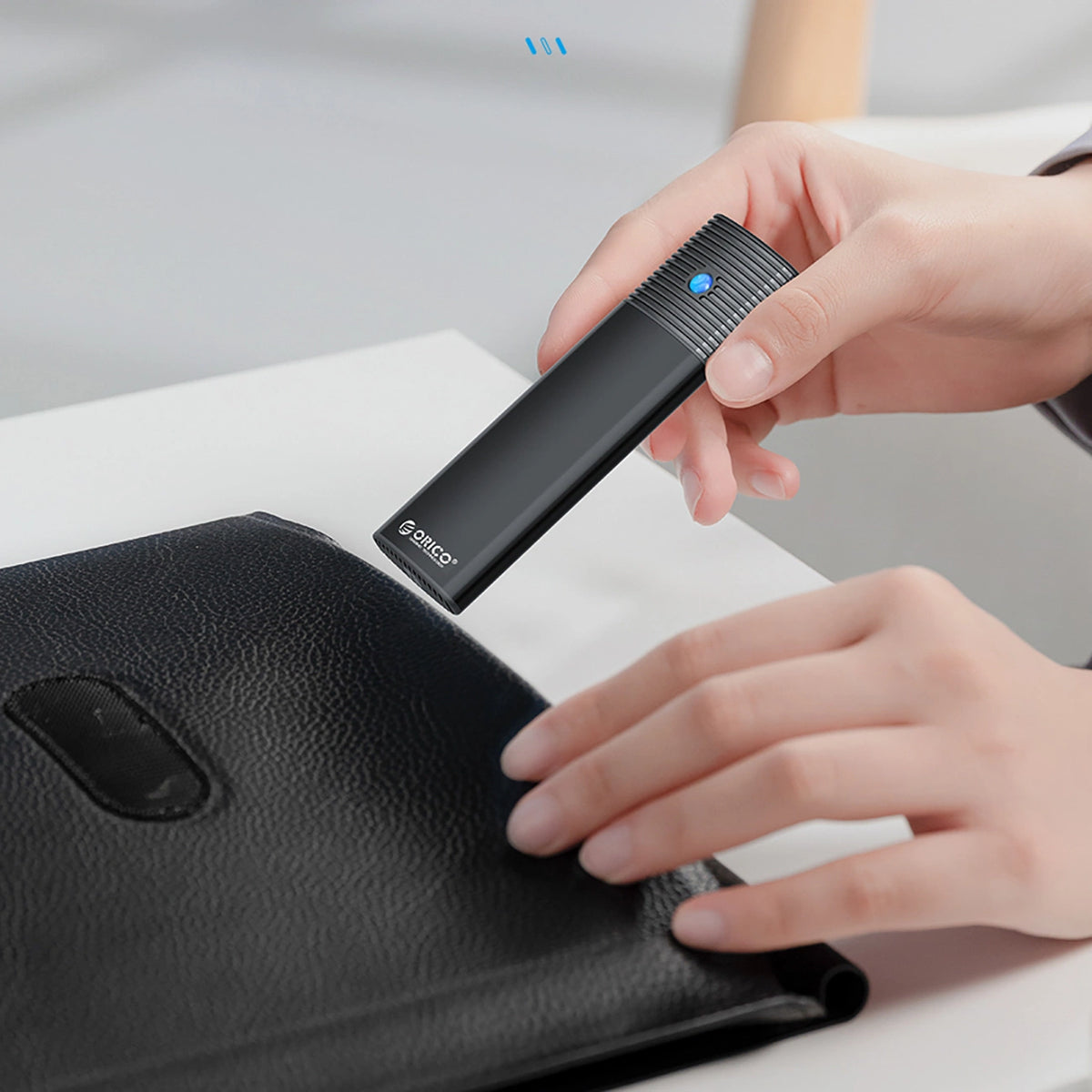 Kieszeń dyskowa Orico PWM2-G2 M.2 NVME USB-C 10Gb/s - czarna – zdjęcie 3