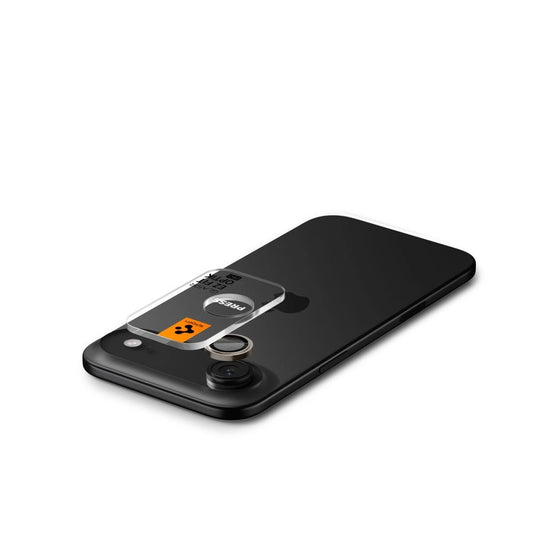 Osłona aparatu Spigen Optik Pro GLAS.TR ”EZ FIT” na iPhone Air - złota