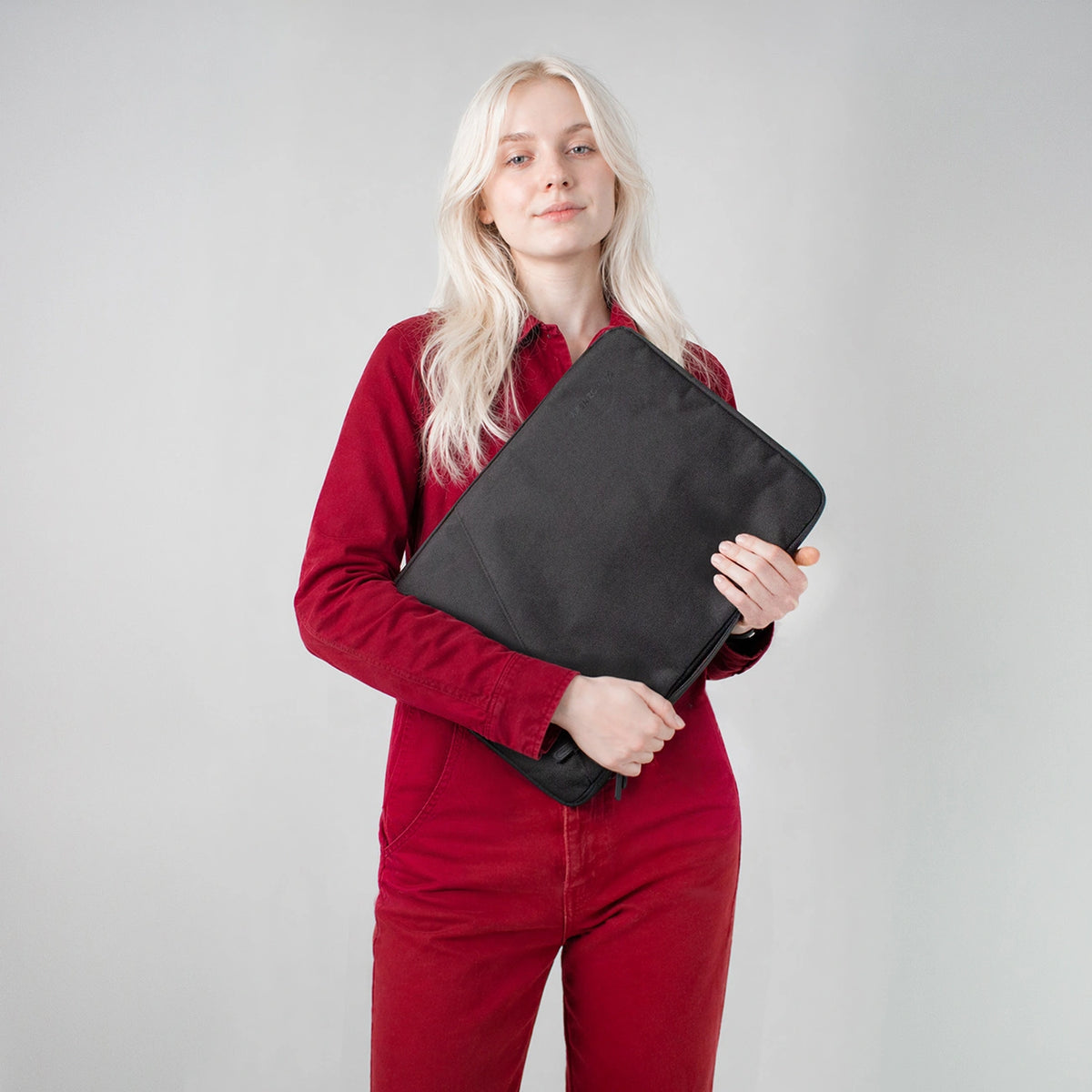 Torba na laptop Wozinsky WTNP-17B 17" z chowaną rączką - czarna – zdjęcie 5