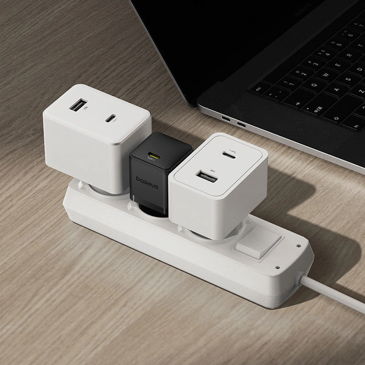 Ładowarka sieciowa Baseus Palm 30W z kablem USB-C 60W 1 m - czarna – zdjęcie 9