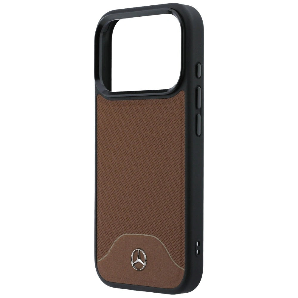 Etui Mercedes Leather Wood Effect and Curve na iPhone 17 Pro - brązowe – zdjęcie 6