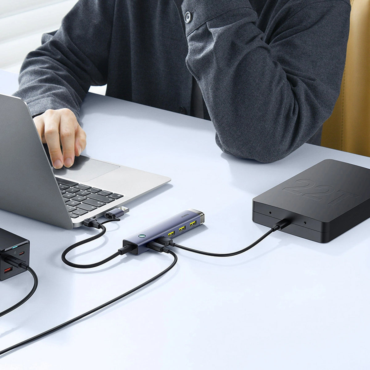 Hub USB-A/USB-C Baseus UltraJoy Series 4xUSB-A 3.1 1xUSB-C 5V - szary – zdjęcie 9