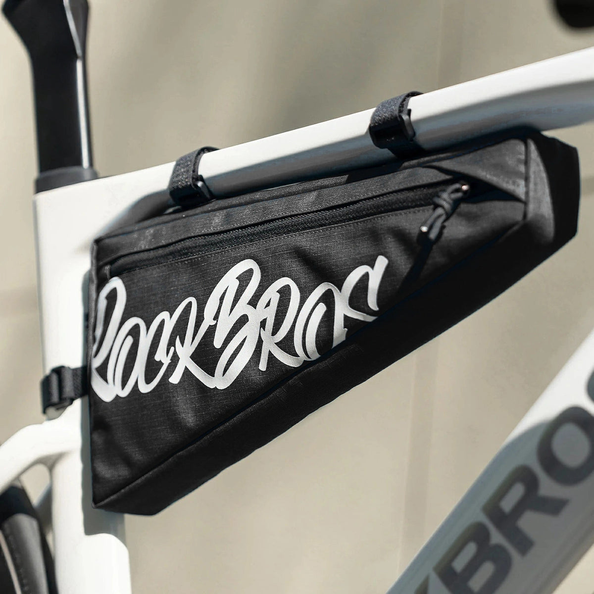 Torba rowerowa Rockbros G008 Flash na ramę trójkątna XL 1,9 l - czarna – zdjęcie 2