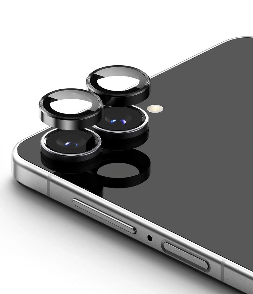 Osłona aparatu Ringke Camera Frame na Samsung Galaxy Z Flip 8 - czarna – zdjęcie 2