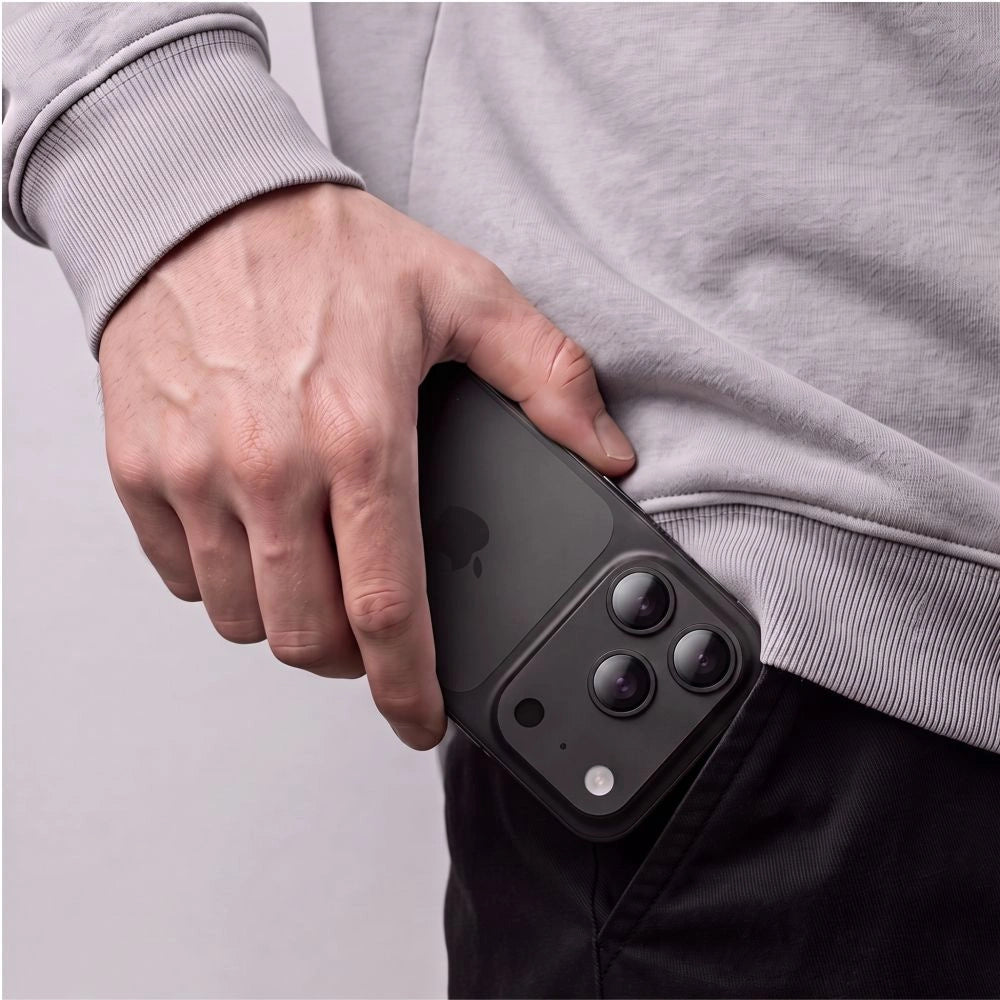 Osłona aparatu Tech-Protect Camfull Fit+ na iPhone 18 Pro Max – telefon w kieszeni