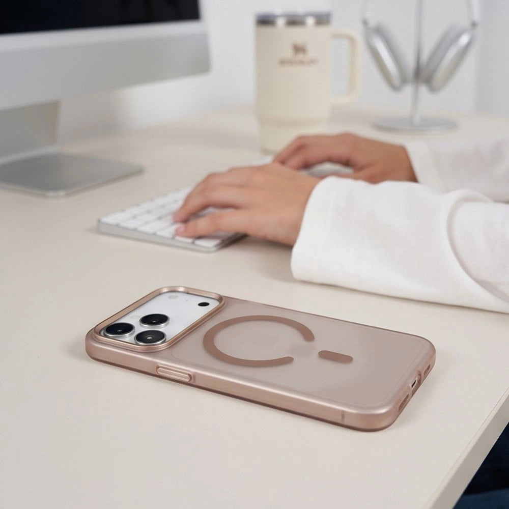 Etui Tech-Protect MagZero na iPhone 17 Pro / 18 Pro - brązowe matowe – zdjęcie 5