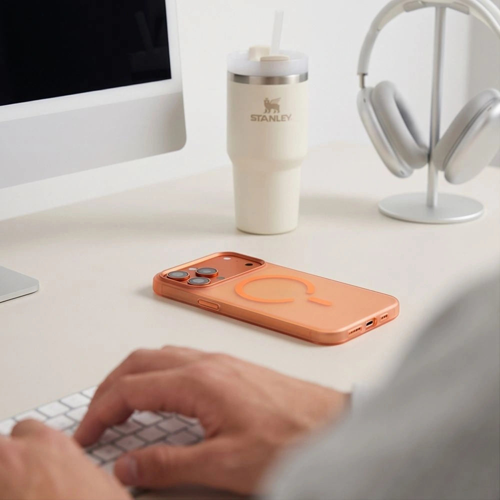 Etui Tech-Protect na iPhone 17 Pro Max / 18 Pro Max - pomarańczowe matowe – zdjęcie 5