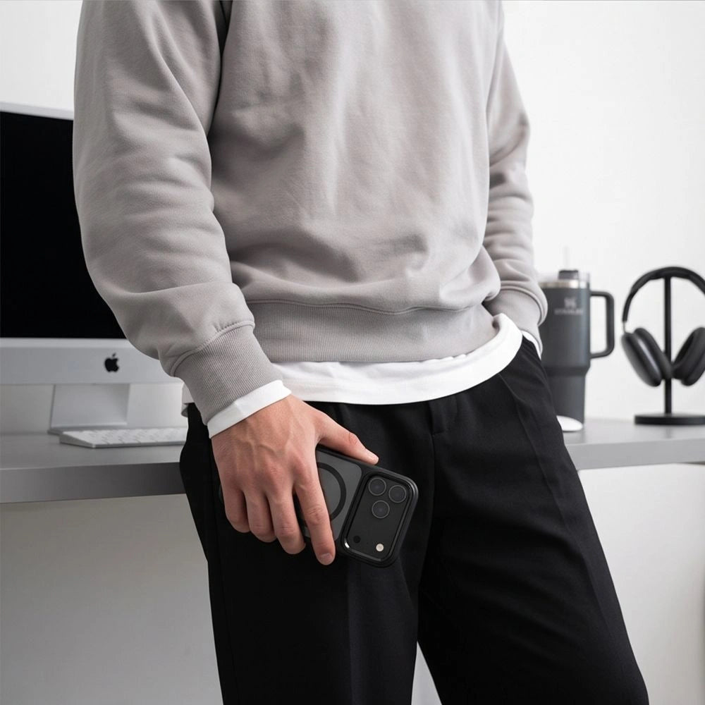 Etui Tech-Protect Magmat na iPhone 17 Pro / 18 Pro - przezroczysto-czarne – zdjęcie 7