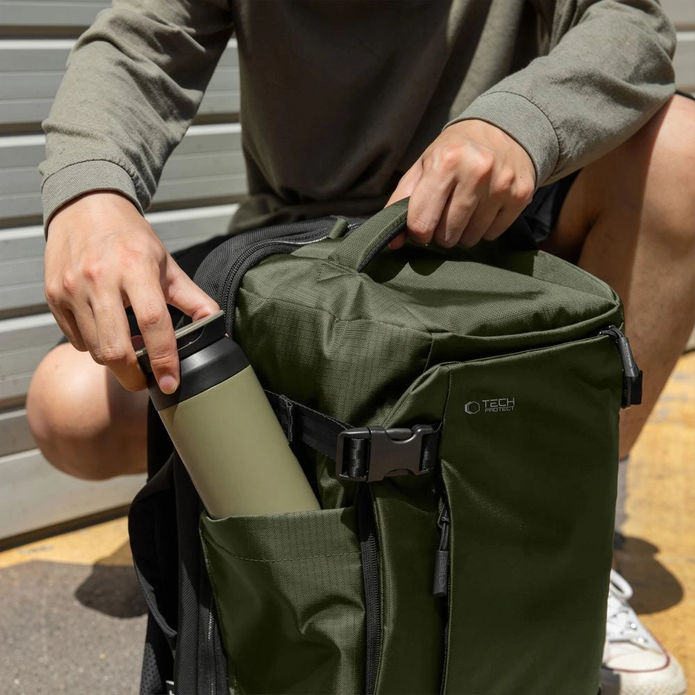 Plecak Tech-Protect Defender S70 RYANAIR & na laptop - ciemnozielony – zdjęcie 9