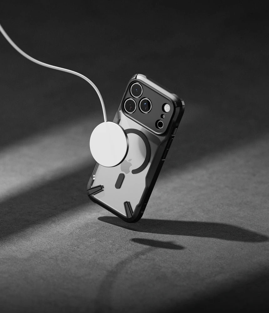 Etui Ringke Fusion X Magnetic MagSafe na iPhone 18 Pro / 17 Pro - czarne – zdjęcie 10
