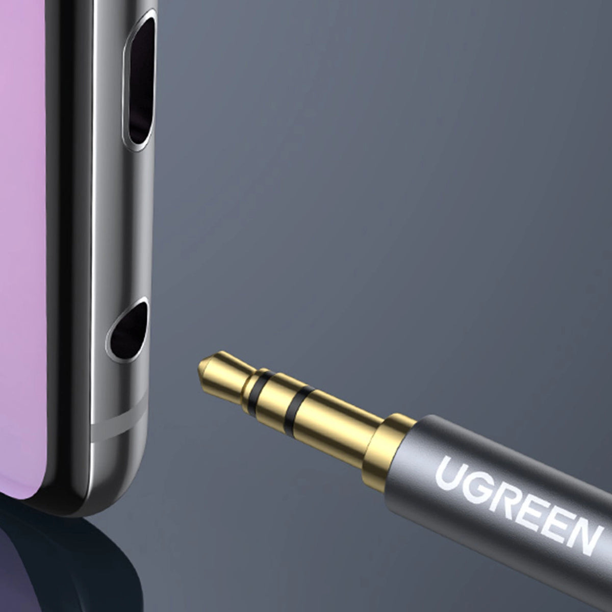 Kabel Ugreen AV118 10592 mini jack 3,5 mm (męski) / mini jack - srebrny