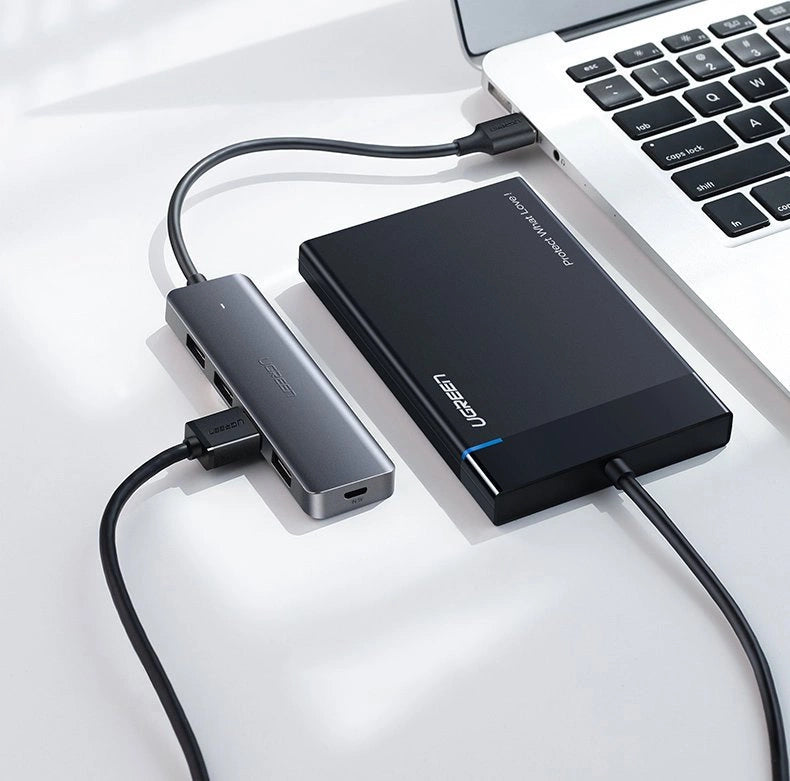Ugreen rozdzielacz HUB USB - 4x USB 3.2 Gen 1 z portem zasilania USB-C