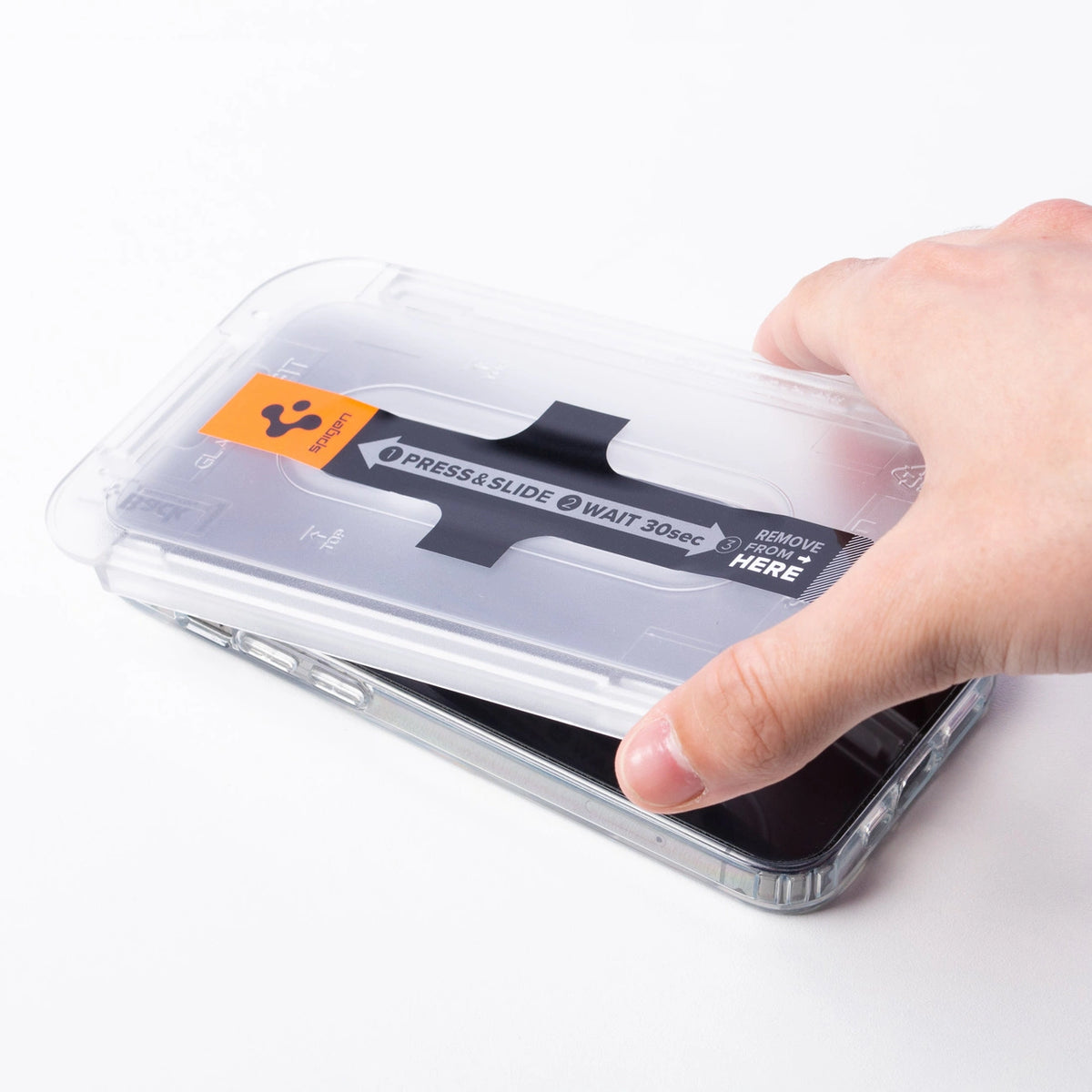 Szkło hartowane Spigen na iPhone 13 / 13 Pro / 14 / 16e / 17e- 2 szt. – zdjęcie 6